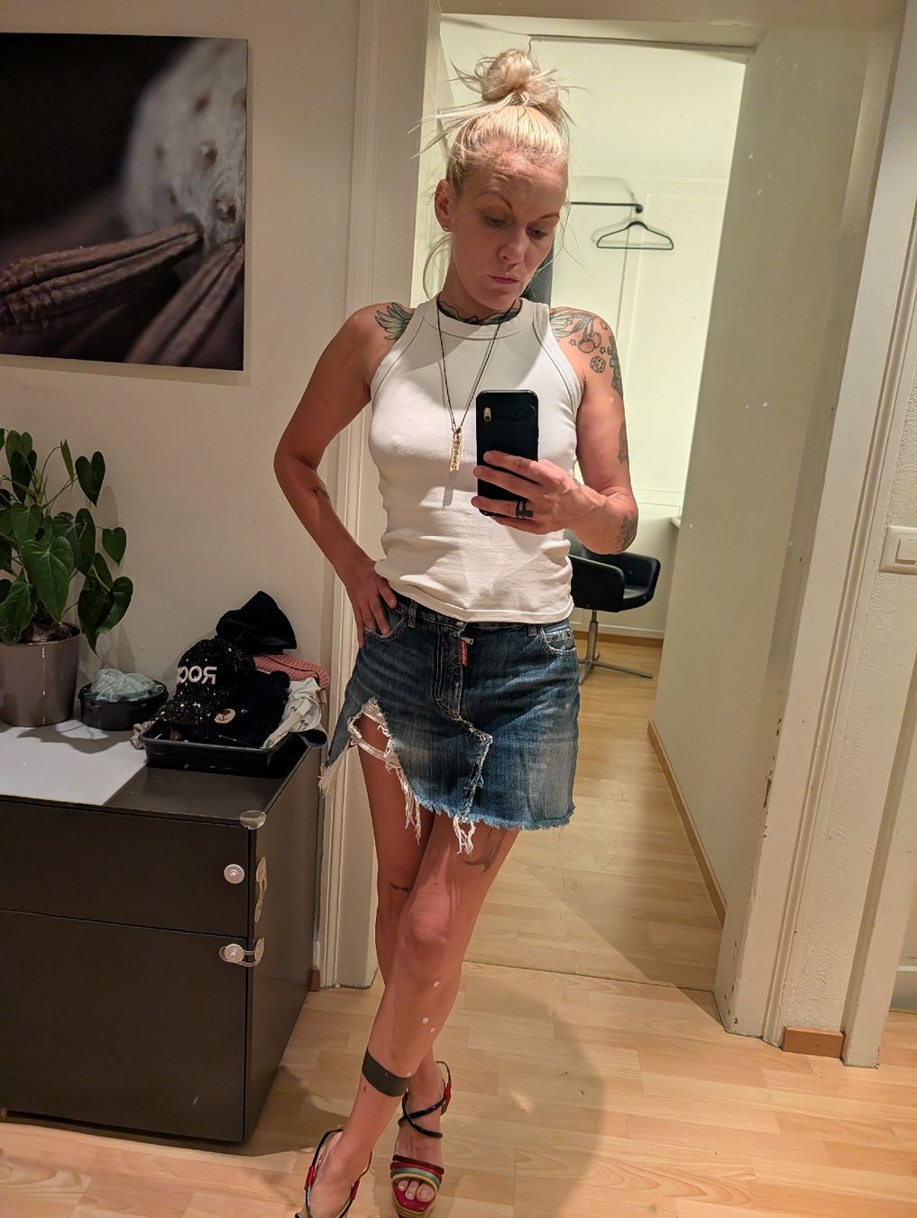 Dsquared2 Röcke: Dsquared2 Jeans Rock Damen  – Gebraucht aus Chur von aur_s5mj 1