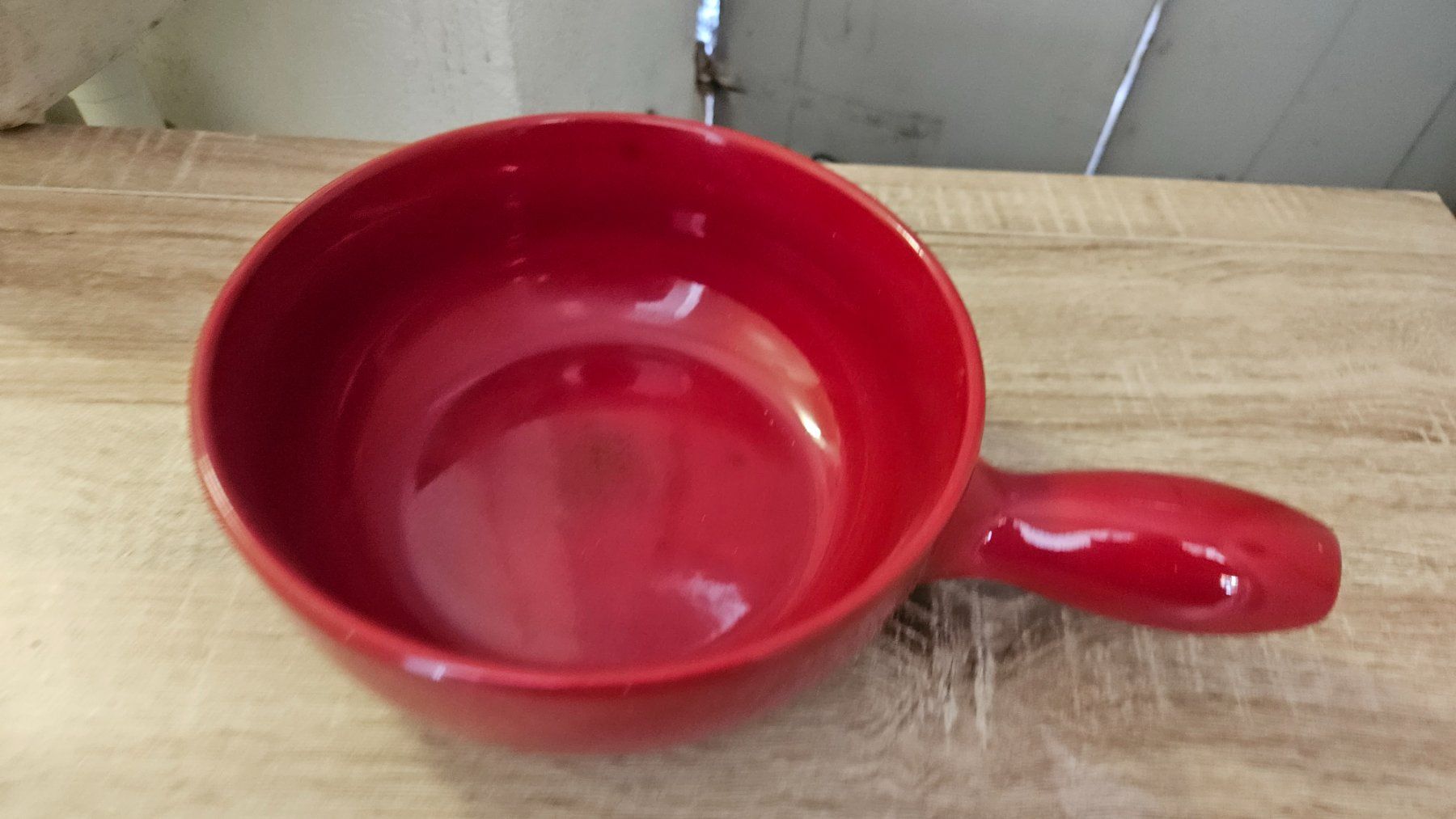 Pentole: Caquelon fondue formaggio rosso – Usato da Melano venduto da H-Sara