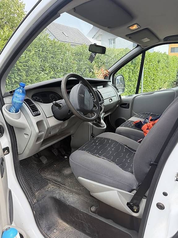 Véhicules utilitaires: Renault Trafic  – D'occasion à Brittnau par jan_g9bf 2