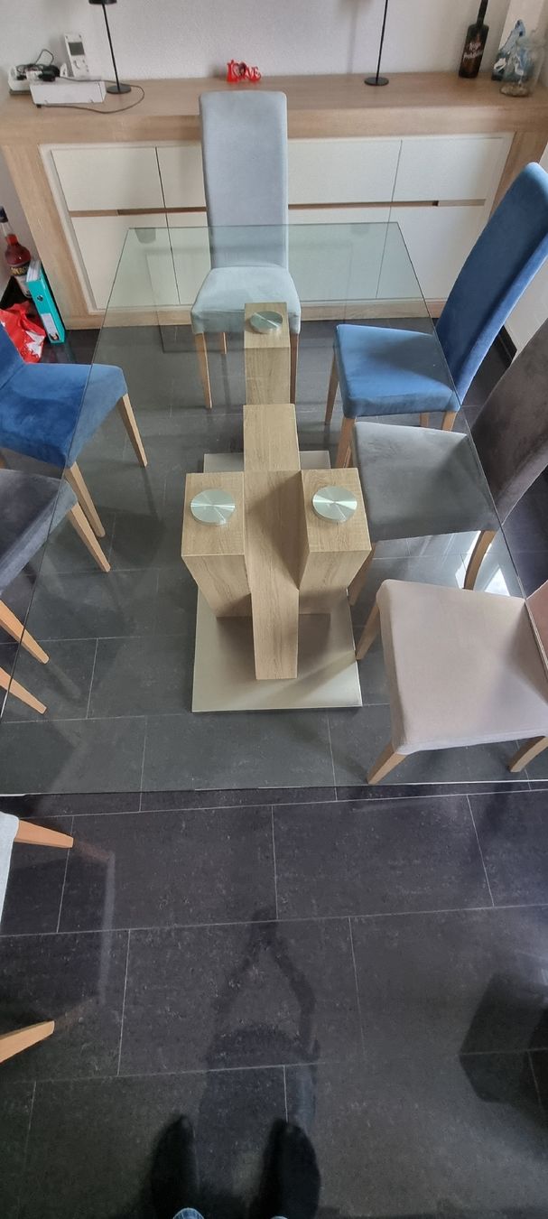 Set di tavolo e panche: Esszimmertisch mit 8 Stühlen – Usato da Bellach venduto da Super15 3