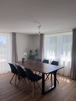 Schöner Holz Esstisch