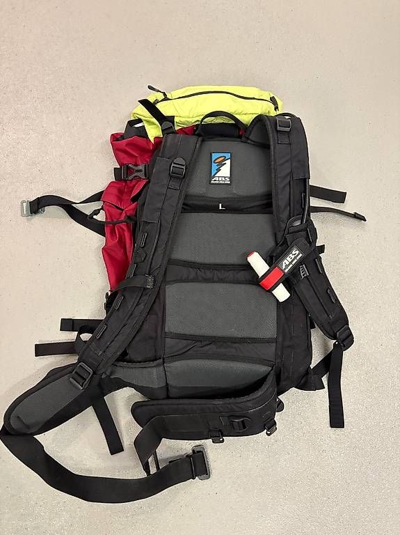 Zaini: ABS Lawinenrucksack/Airbag, Size L – Usato da Möhlin venduto da Aries80 2
