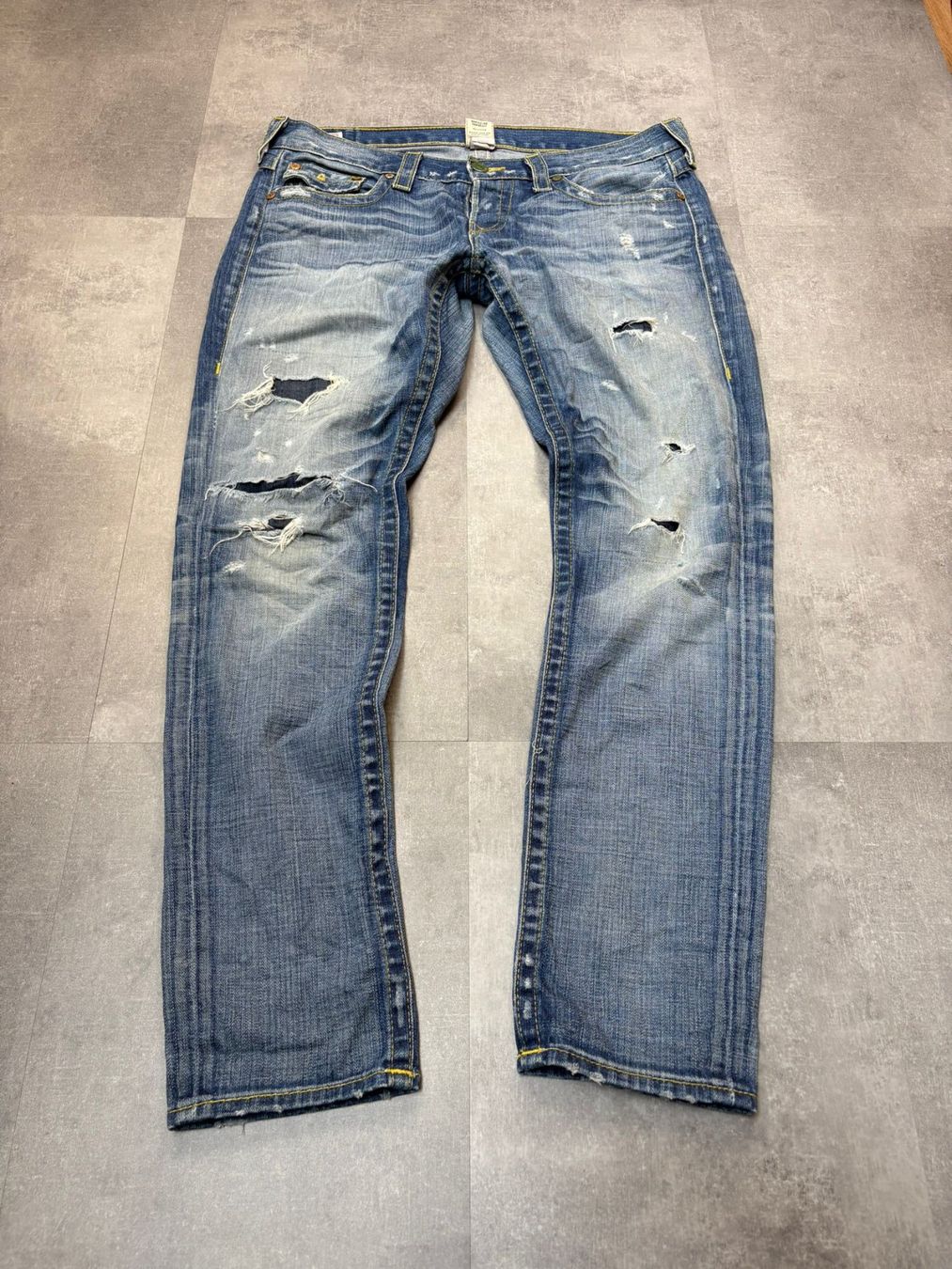 True Religion Jeans: True Religion Straight Jeans - Grösse M/31 – Usato da Werdenberg venduto da hase.vintage 2