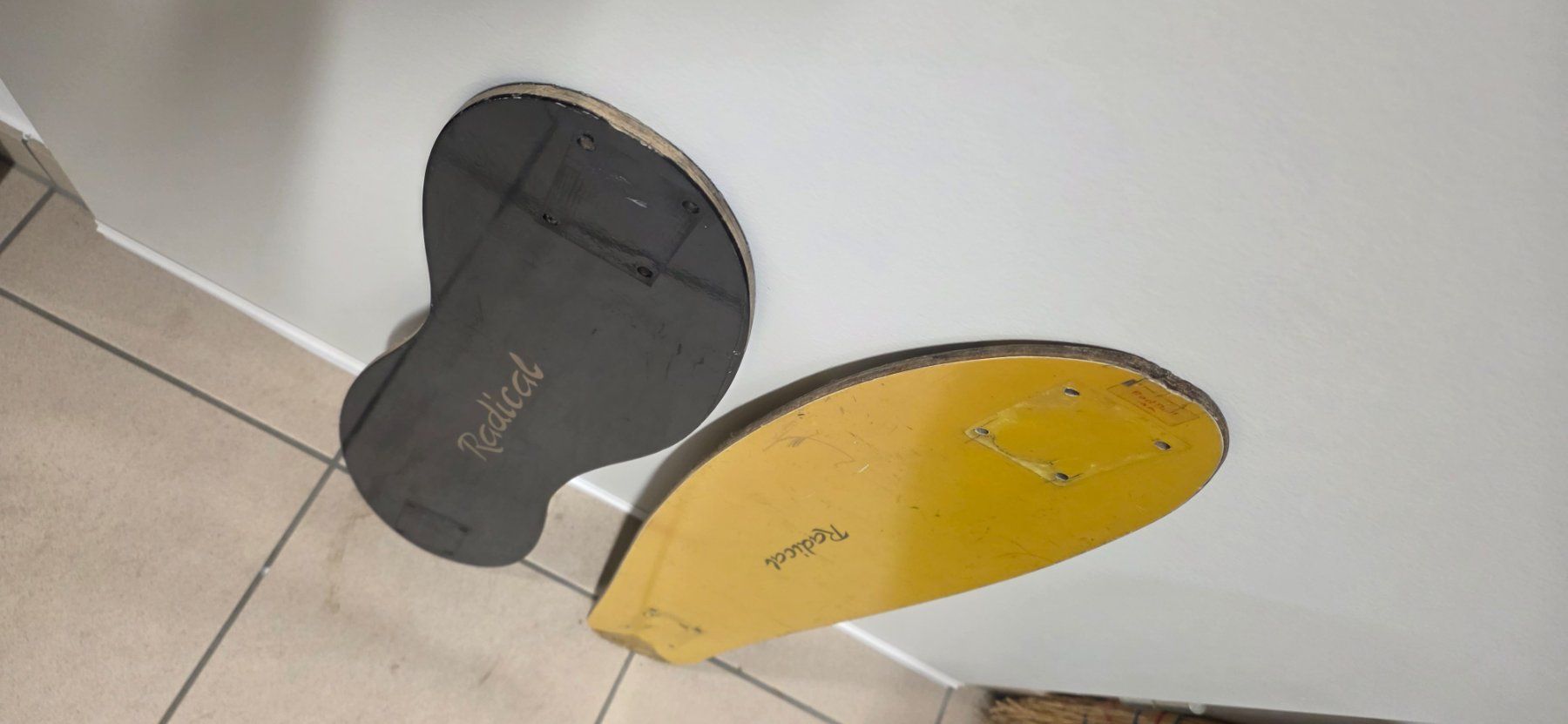 Skateboards: 2 Vintage Radical Skateboards – Usato da Zürich venduto da spin23 4