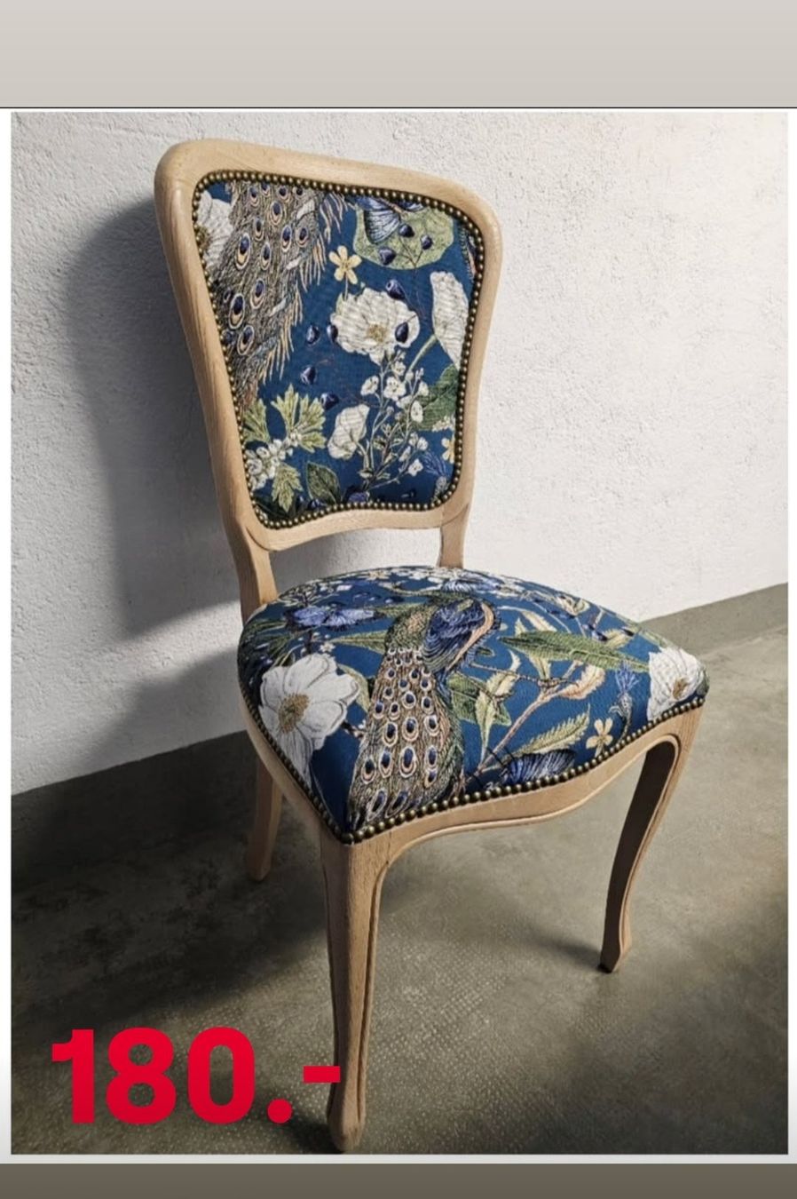 Stühle: Chaise déco – Gebraucht aus Vérossaz von val_t98k