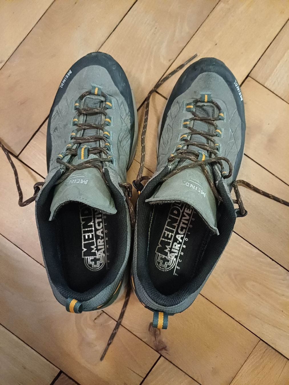 Meindl Scarpe da uomo: Meindl Wanderschuh Gr. 43 – Usato da Luzern venduto da sar_87r8 1