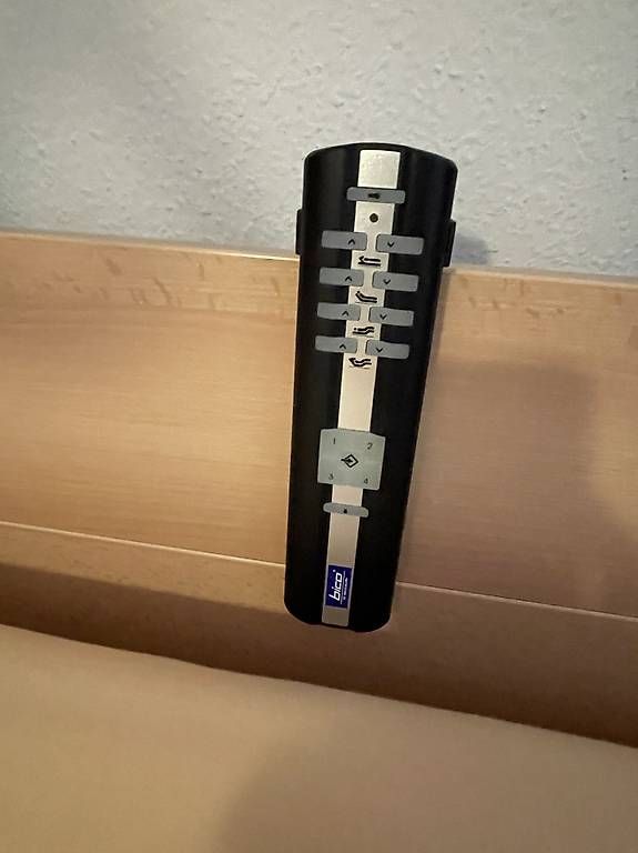 Betten: Lit – Gebraucht aus La Chaux-de-Fonds von chj_lbs8 2