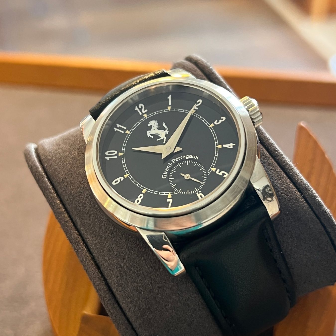 Girard-Perregaux Orologi: Girard-Perregaux Ferrari Black Dial Automatic 8030 – Usato da Carouge GE venduto da Watchaser 7