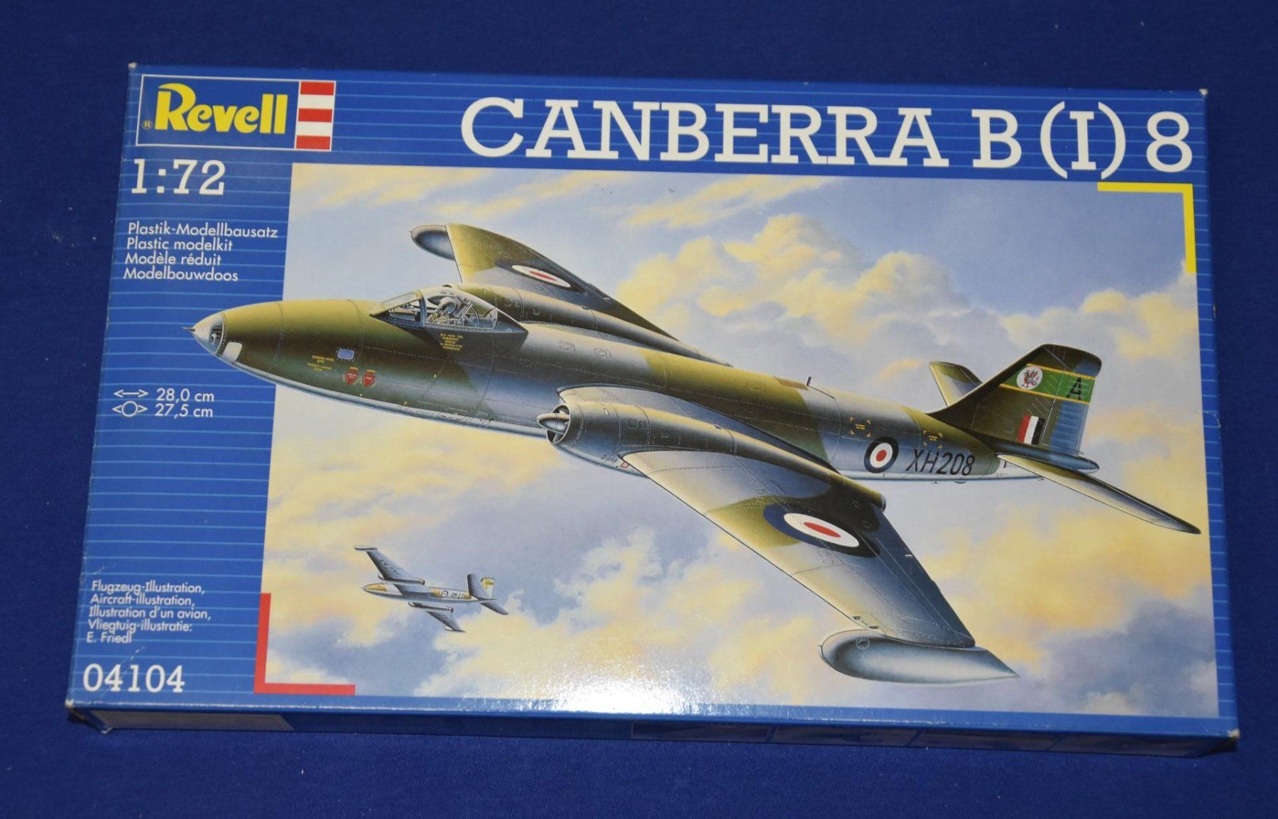 Modellbausätze & Standmodelle: EE Canberra – Neu (gemäss Beschreibung) aus Liestal von estreiter