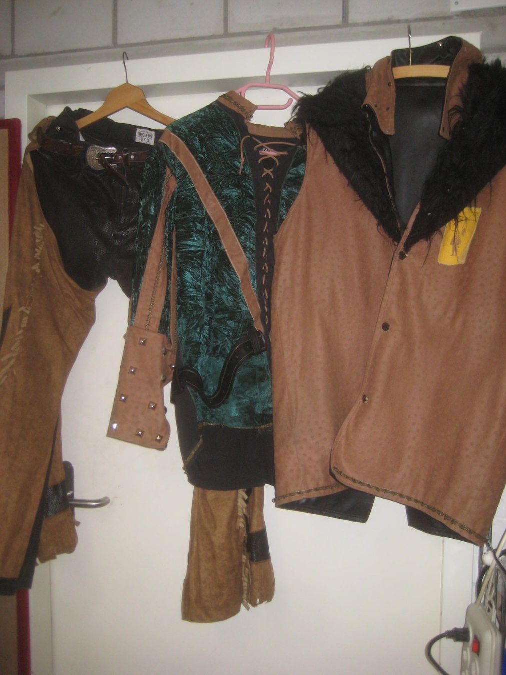 Costumi: FASNACHT  KOSTÜM – Usato da Uster venduto da flocke1