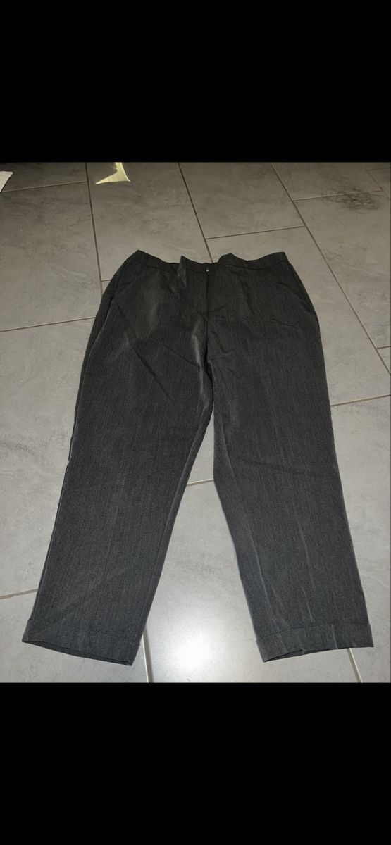 Pantalons: Hose – D'occasion à Oberentfelden par Dianaaaaaa