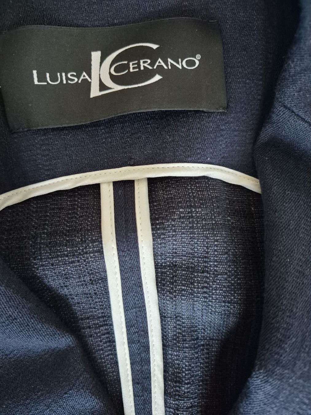 Luisa Cerano Completi & Tailleur: Luisa Cerano costume – Usato da Bern venduto da dasgesuchtobjekt 4