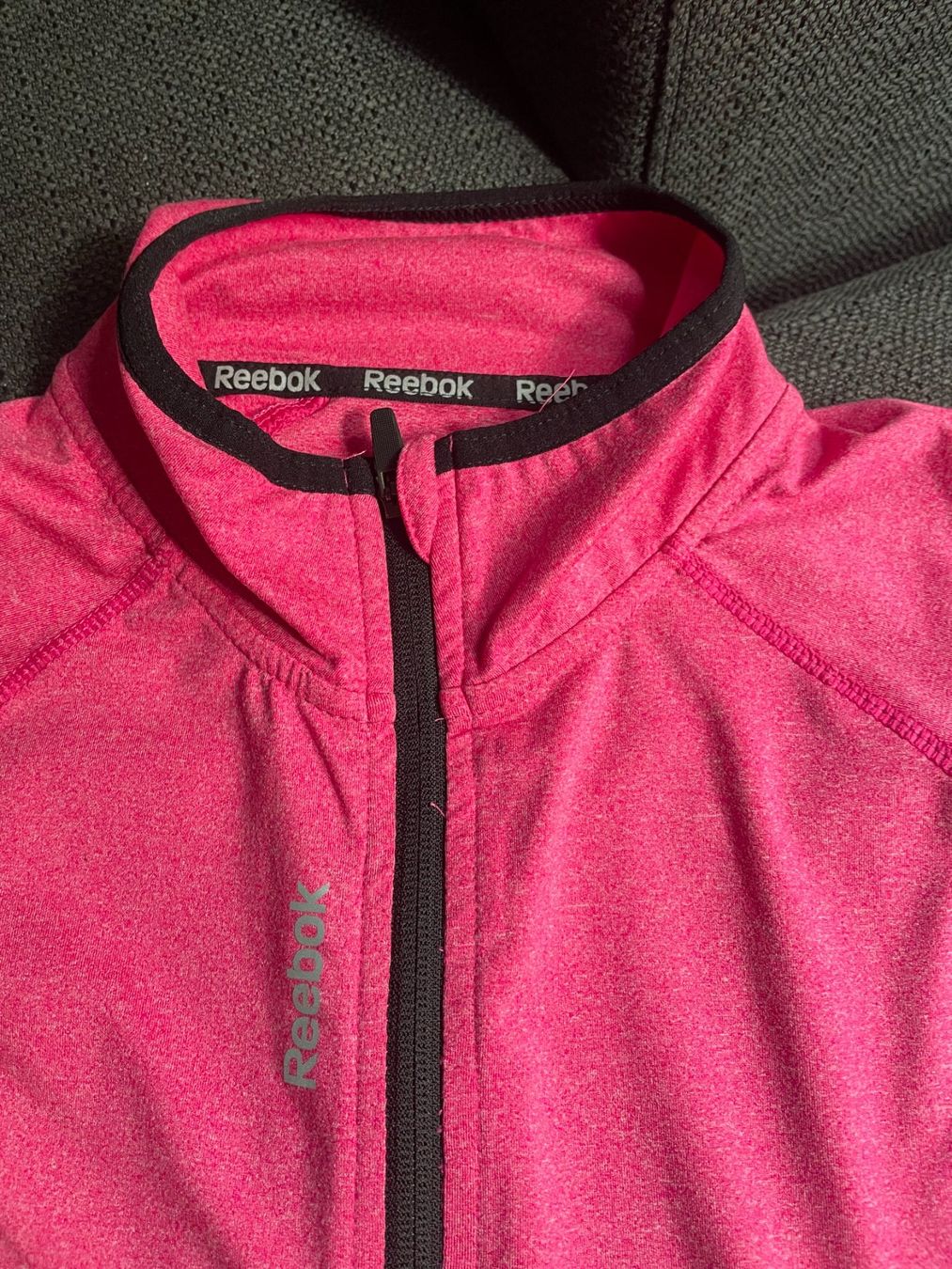 Reebok Canottiere & Pantaloni: Felpa Reebok mai usata – Nuovo (secondo la descrizione) da Meilen venduto da val_tsv8 1