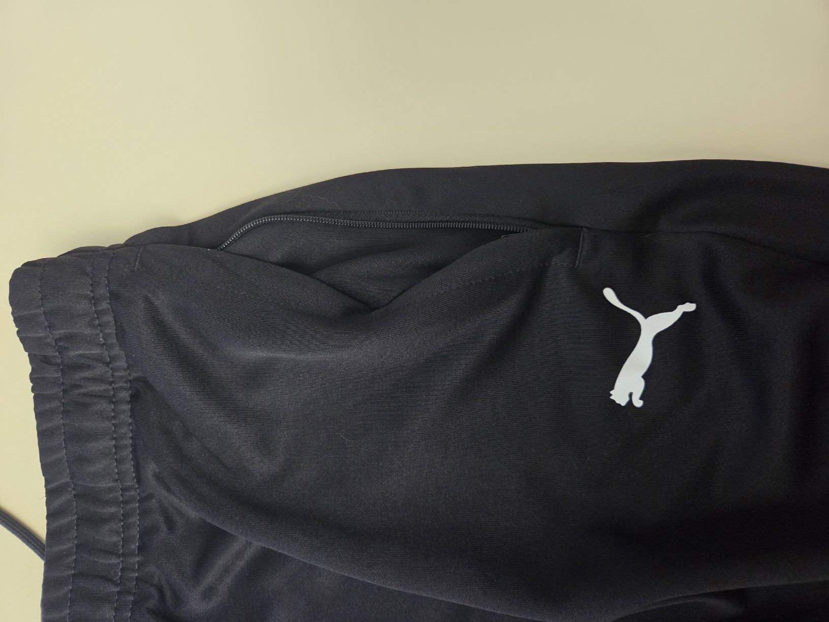 Puma Pantaloni: Puma Traininghose Schwarz – Grösse M – Nuovo (secondo la descrizione) da Münchenbuchsee venduto da lin_x6sd 3