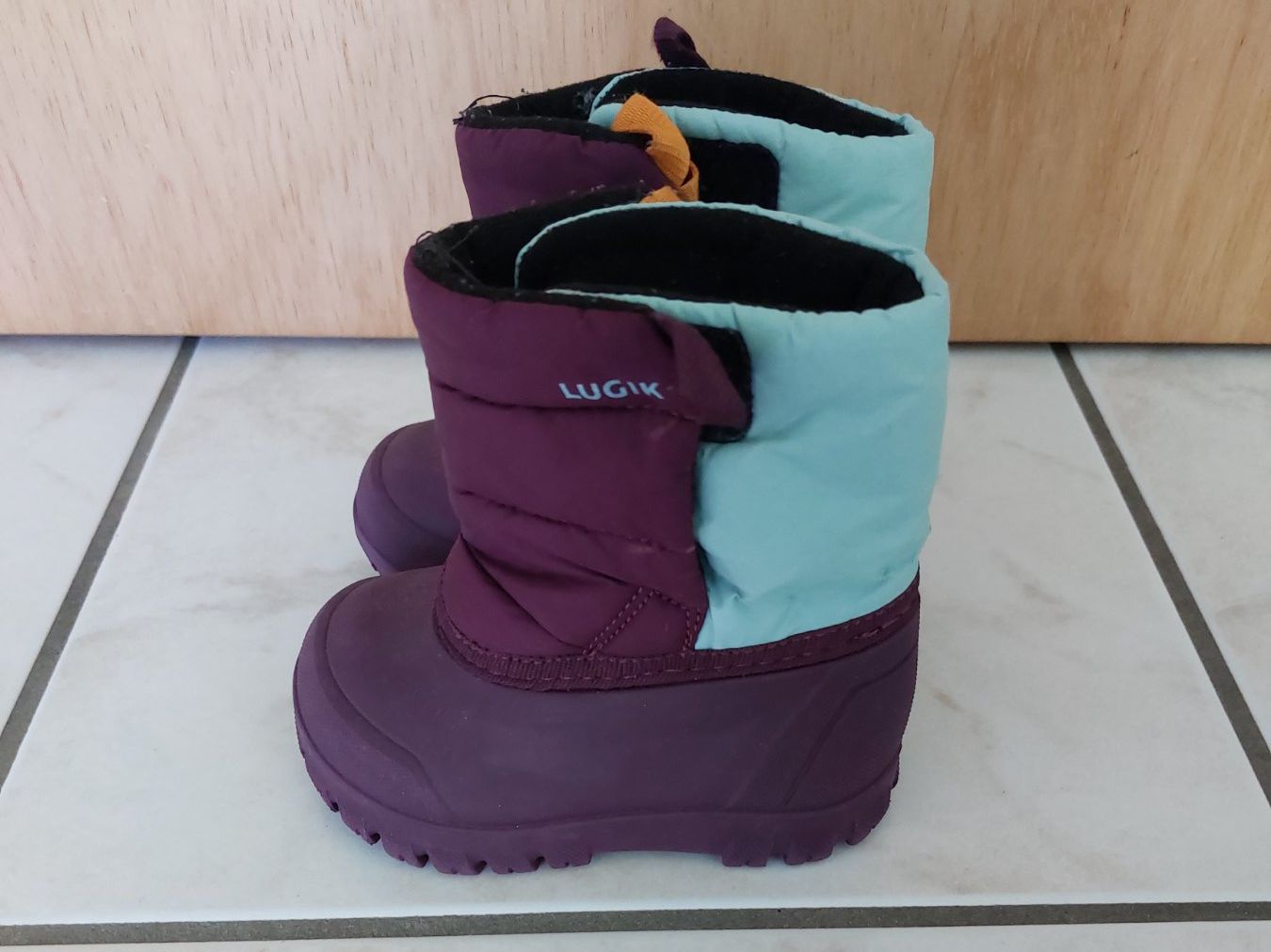 Scarpe per ragazzi: Kinderstiefel Gr.  20/21 – Usato da Schmitten FR venduto da ReniStern