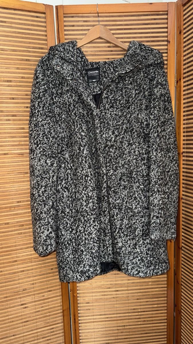 Manteaux: Schöner Mantel/Jacke L – D'occasion à Gümligen par morticiaaddams