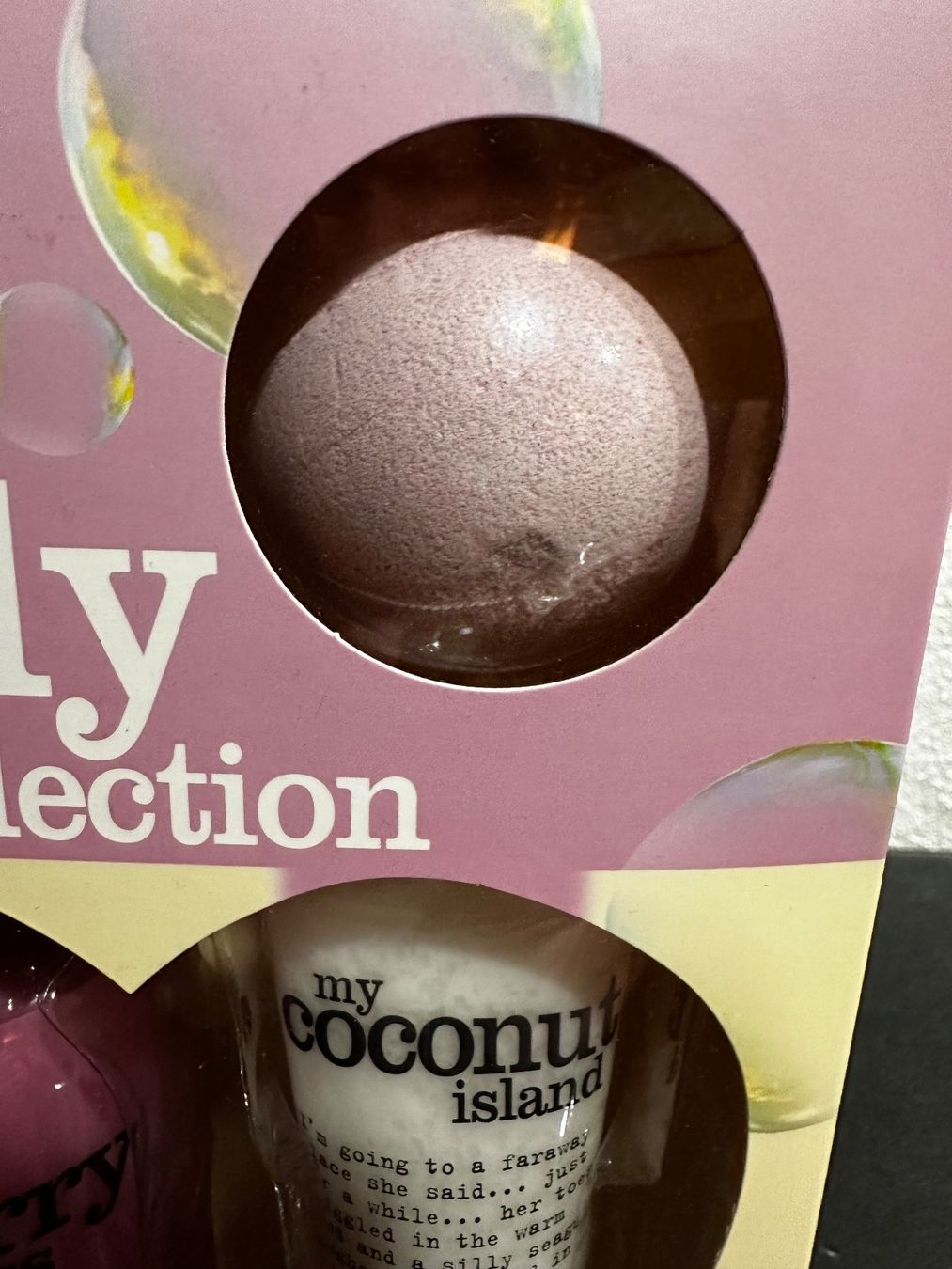 Duschen: Treaclemoon Geschenkbox Dusche Lipbalm Badebombe NEU OVP – Neu und originalverpackt aus Wilderswil von FirstDivine 3