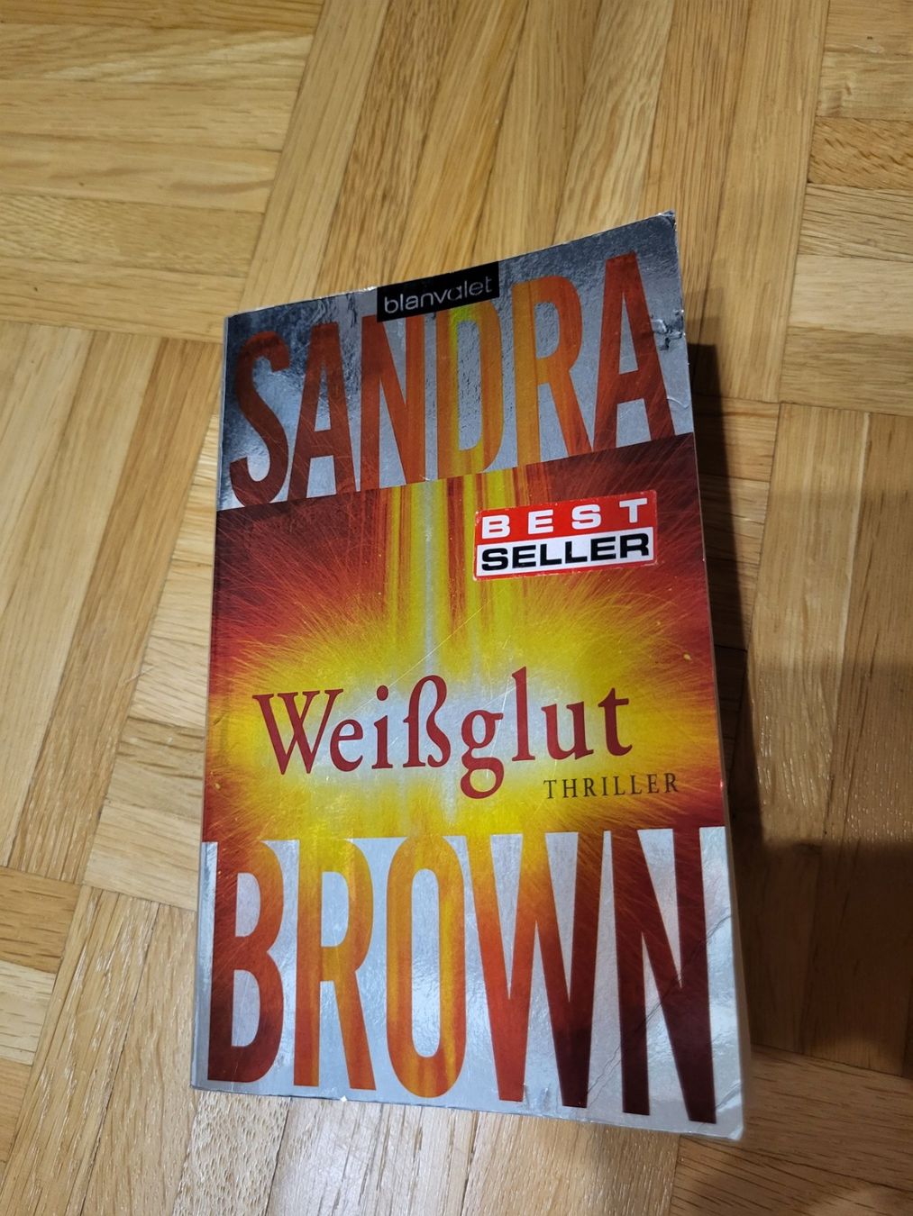 Livres: Buch, Weissglut – D'occasion à Buchrain par Mel_Sp