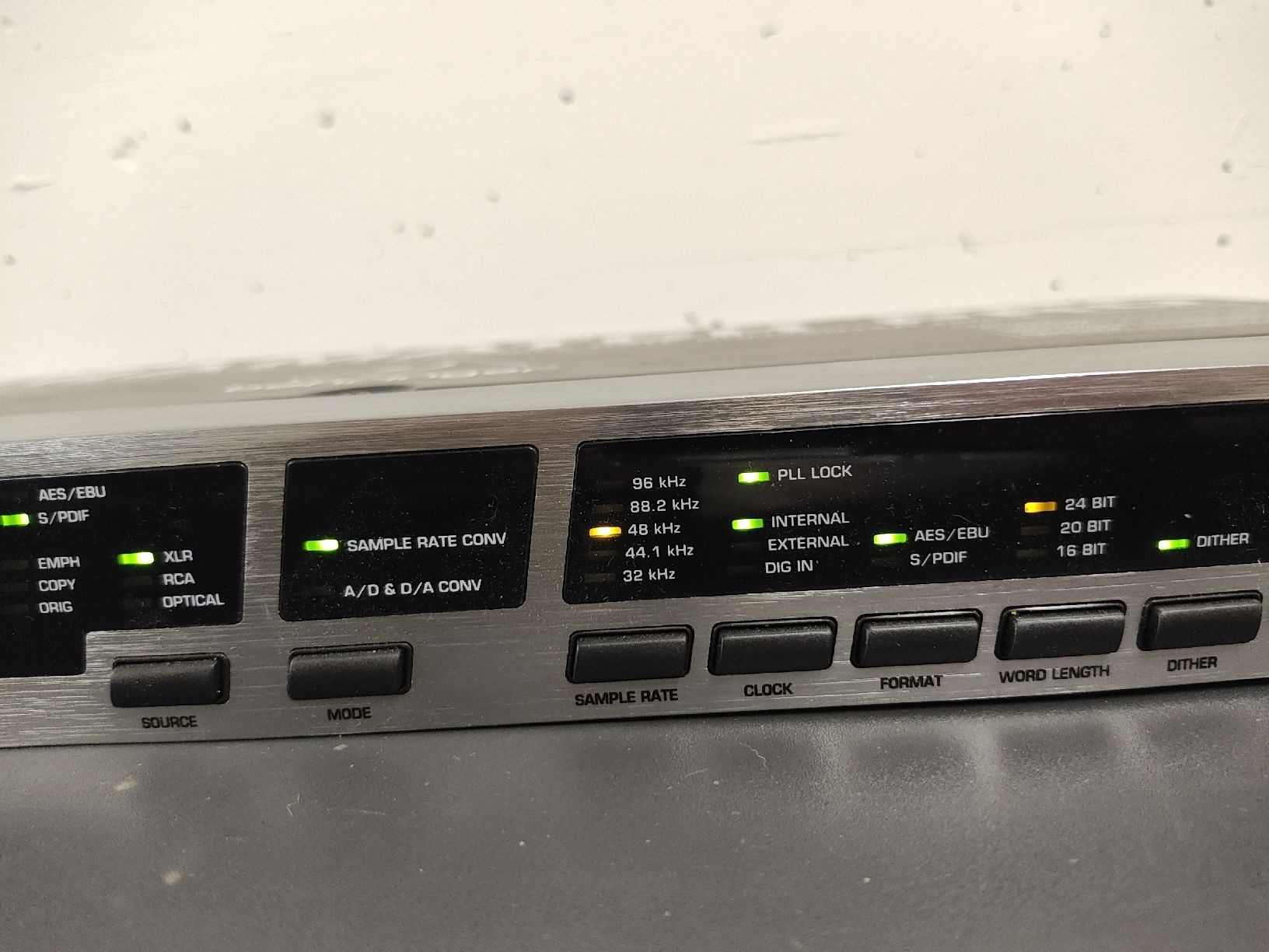 Behringer Convertitori: Behringer Ultramatch Pro - 24bit/96 Khz A/D-D/A Konverter – Usato da Dürnten venduto da edumental 2
