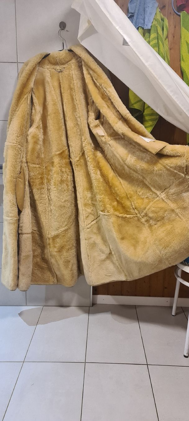 Cappotti: Damen Lammfell Mantel – Usato da Bellerive VD venduto da Hermes5 3