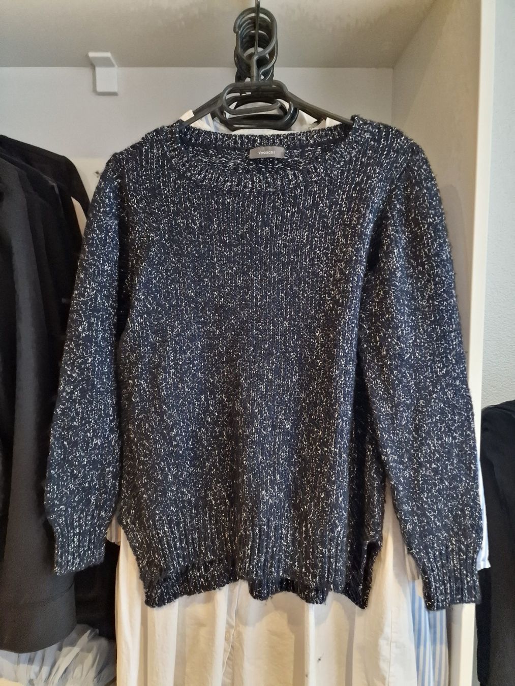 C&A Pullover & Sweatshirts: Pullover C&A – Gebraucht aus Altishausen von ter_58nj