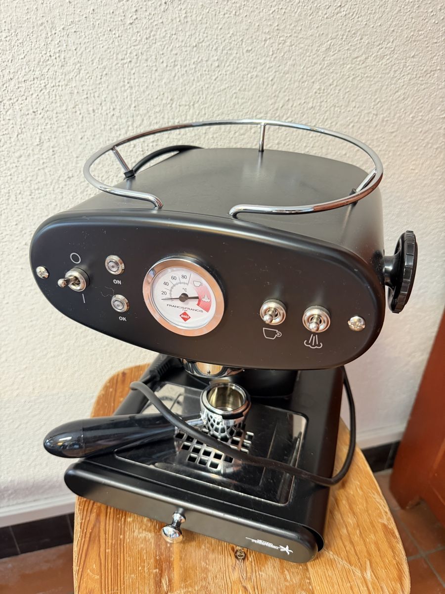 Illy Macchine per caffè & Macchine per espresso: Kaffeemaschine Iperespresso Illy – Usato da Hospental venduto da bal_bwr5 1