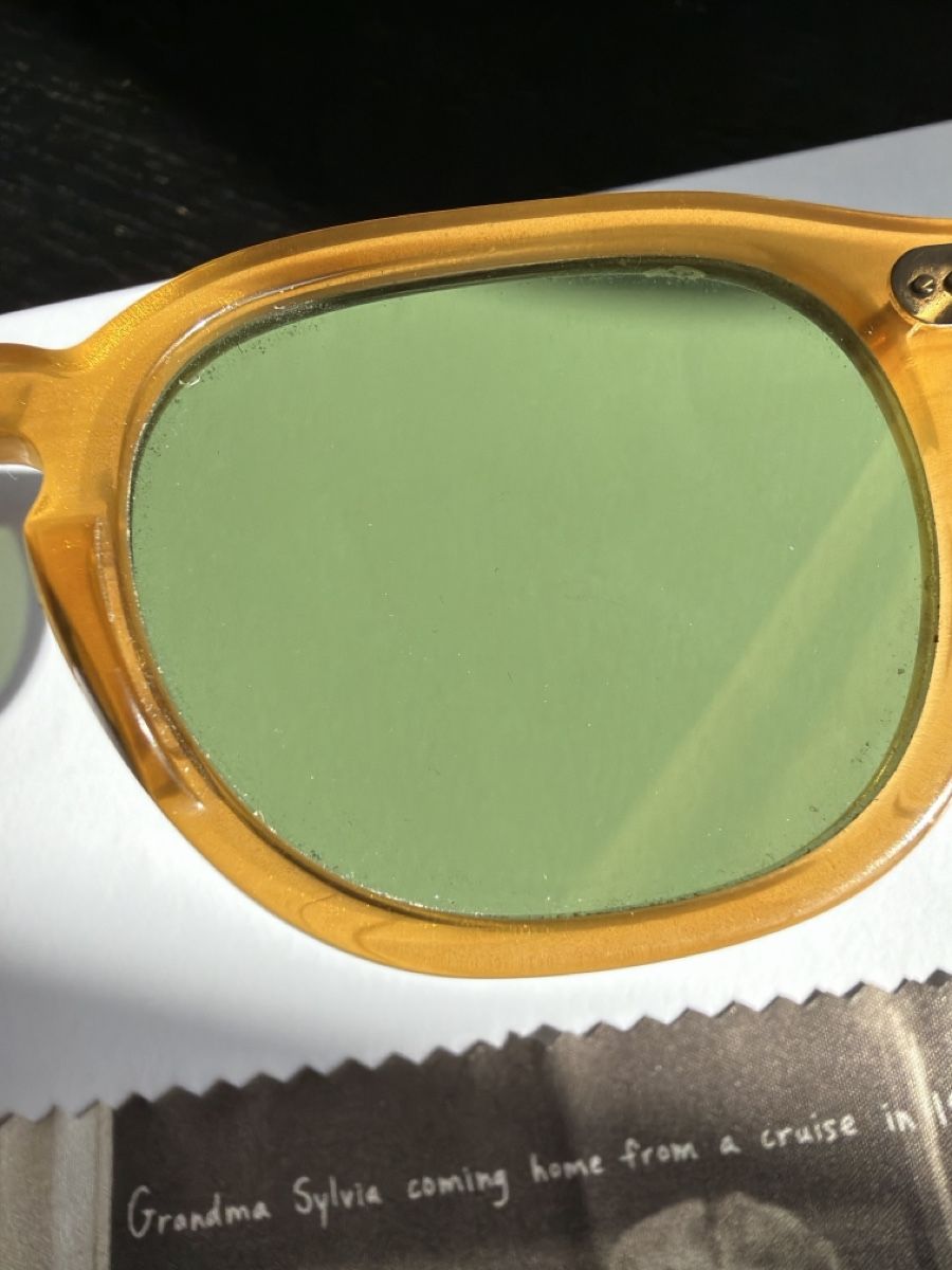 Moscot Brillen & Gläser: Sonnenbrille Moscot gelbbraun mit Etui – Gebraucht aus Kilchberg ZH von Seb92 9