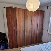 Kleiderschrank