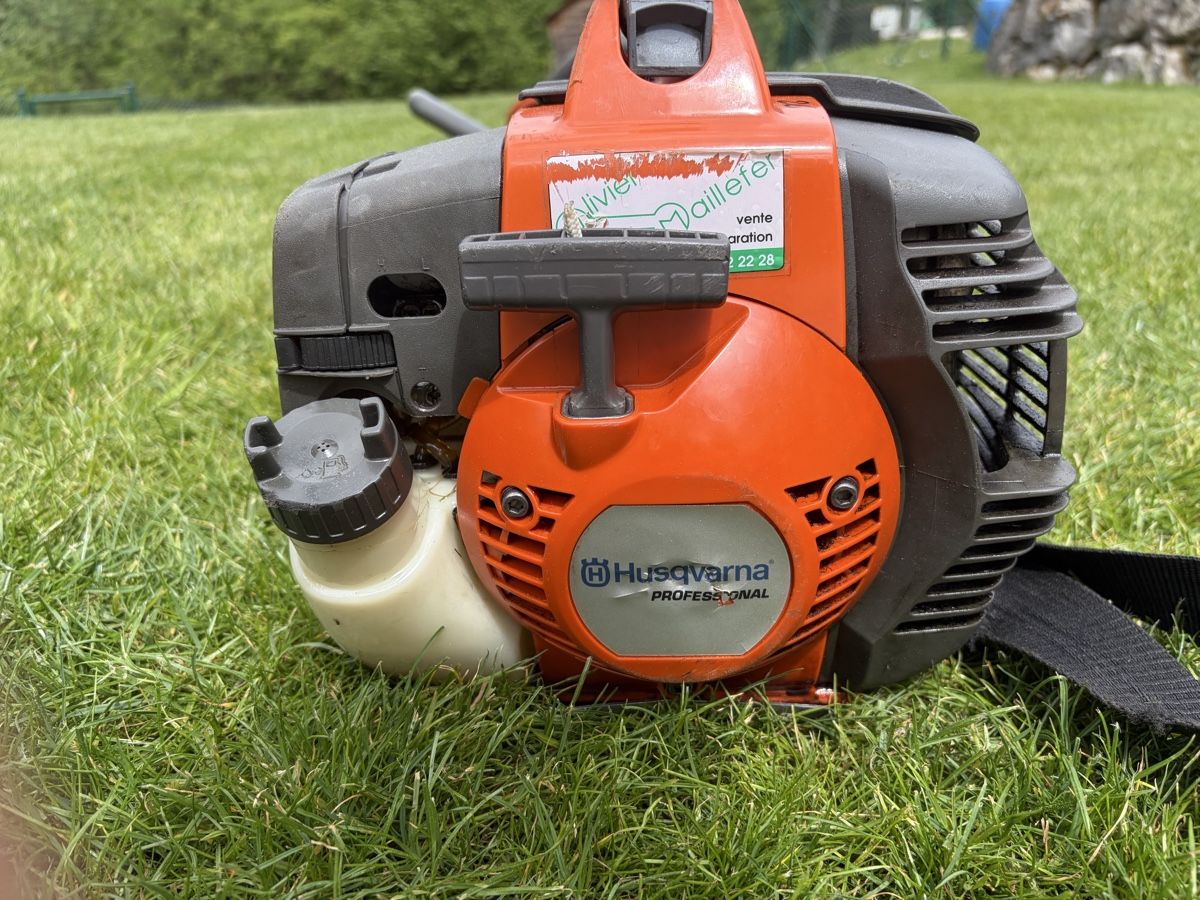 Tutte le macchine: Husquarna Professionell 535 RJ Trimmer – Usato da Belmont-sur-Lausanne venduto da alexander12 2