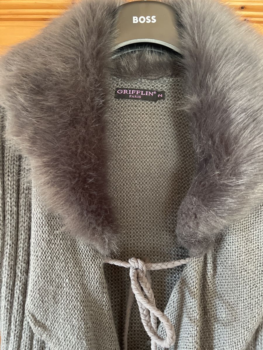 Cappotti: Strickmantel mit Kunstpelz Gr 40 – Usato da Bonaduz venduto da Malves10 1