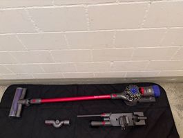 Dyson V8 absolut extra Handstaubsauger mit Zubehör
