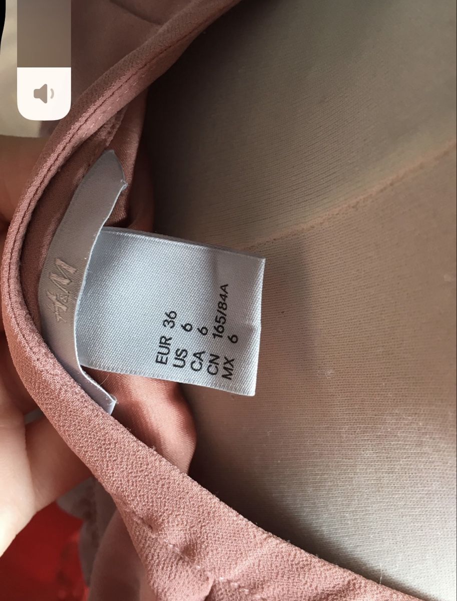 Kleiderpakete: Lot de deux robes d’été – Gebraucht aus Moutier von Happyvidedressing 4