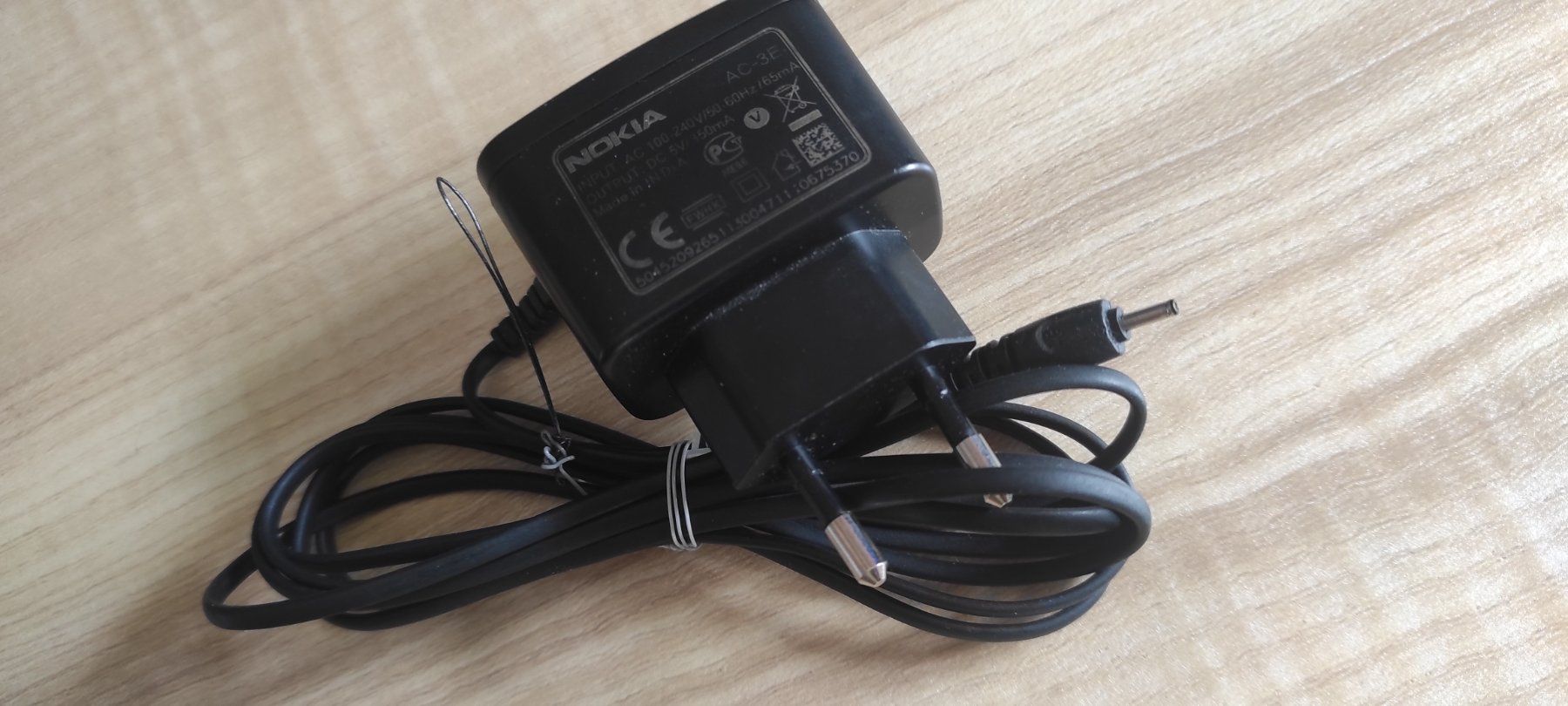 Nokia Caricabatterie: Original Nokia Ladekabel AC-3E Ladegerät – Usato da Beckenried venduto da SCHEMA79