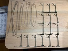 Märklin Fahrleitung mit Masten H0