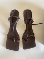 Bottega Veneta Stretch strap sandal