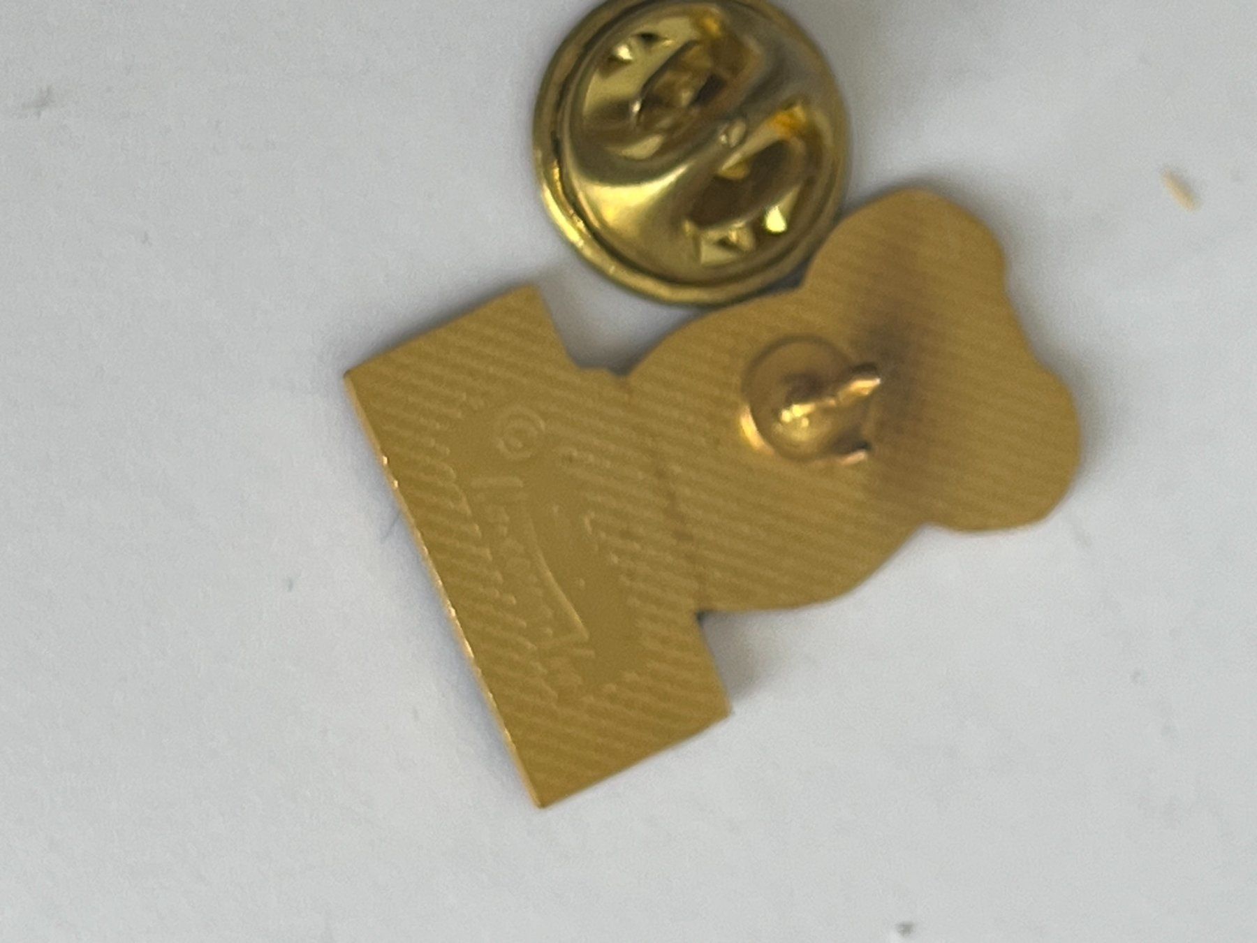 Placchette & Badge: Pin Koala Australia Metall Goldfarben – Usato da Dietikon venduto da sch_w2tw 1