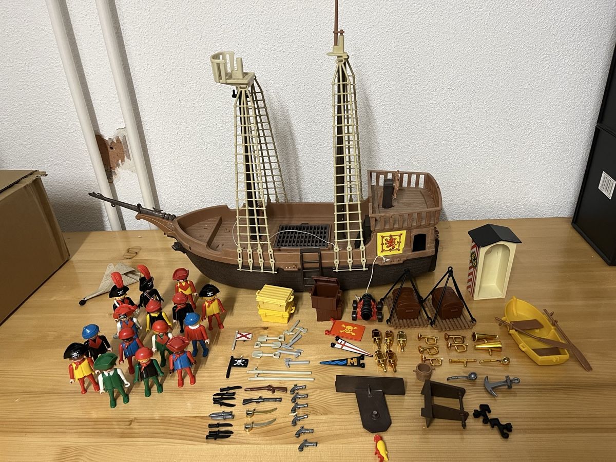 Playmobil Giocattoli: Playmobil Piratenschiff – Difettoso da Frauenfeld venduto da adj04