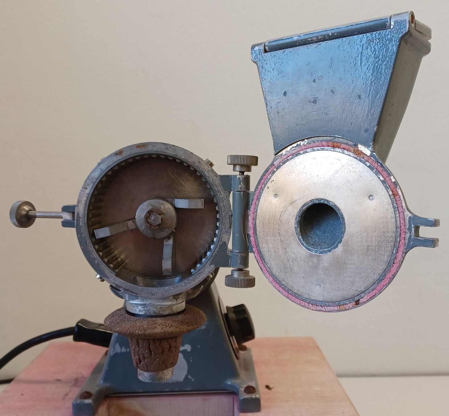 Accessori da laboratorio: Culatti DFH48 Micro beater mill – Usato da Niederdorf venduto da LeptonAG_Labor 1