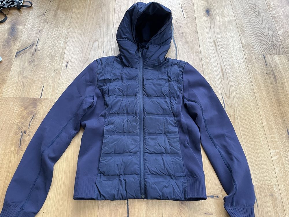 Lululemon navy blue running jacket Kaufen auf Ricardo
