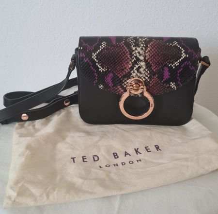 Exklusive TED BAKER Umhängetasche aus Leder mit Dustbag