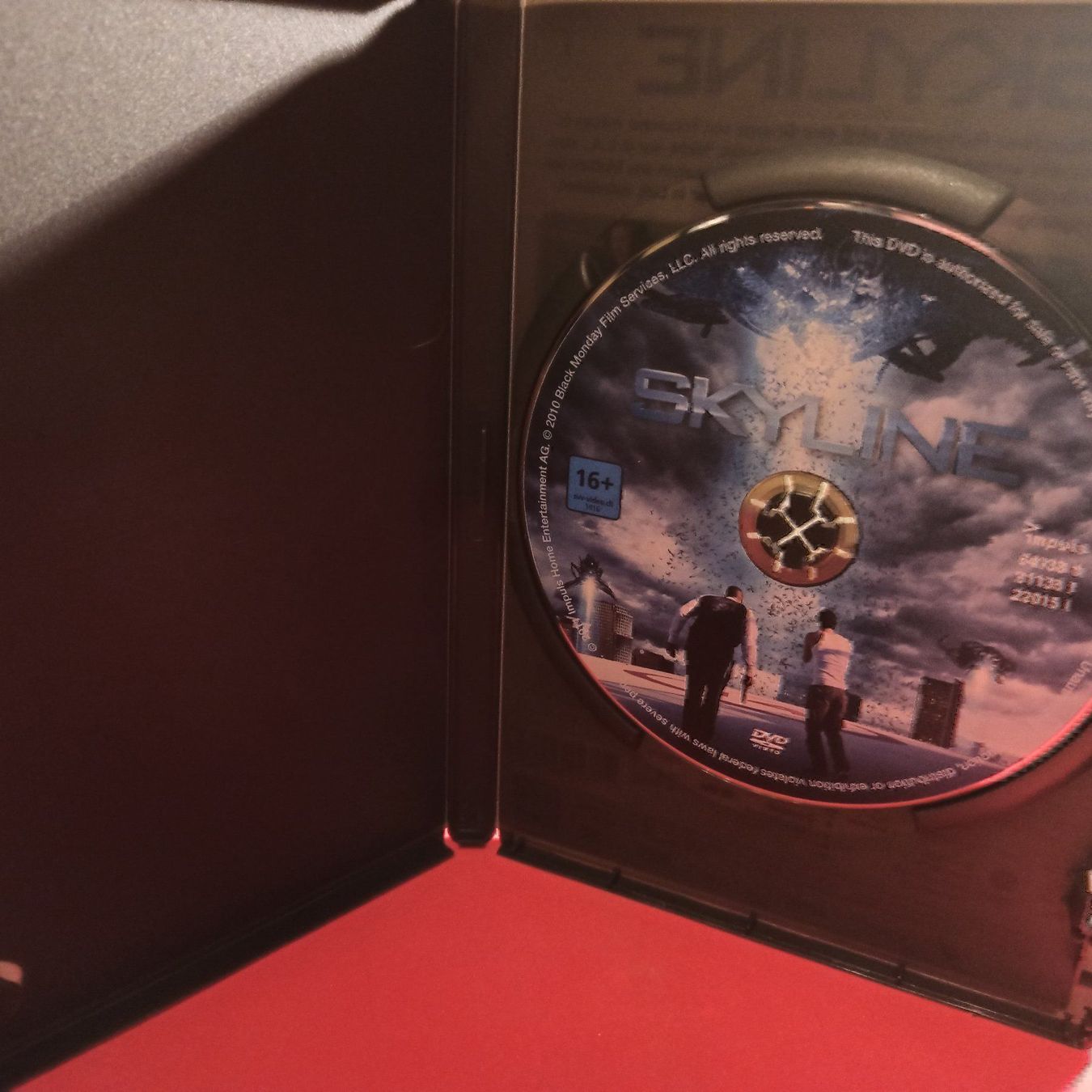 Tutti i DVDs: Skyline – Usato da Dübendorf venduto da kb86_MOVIE 3