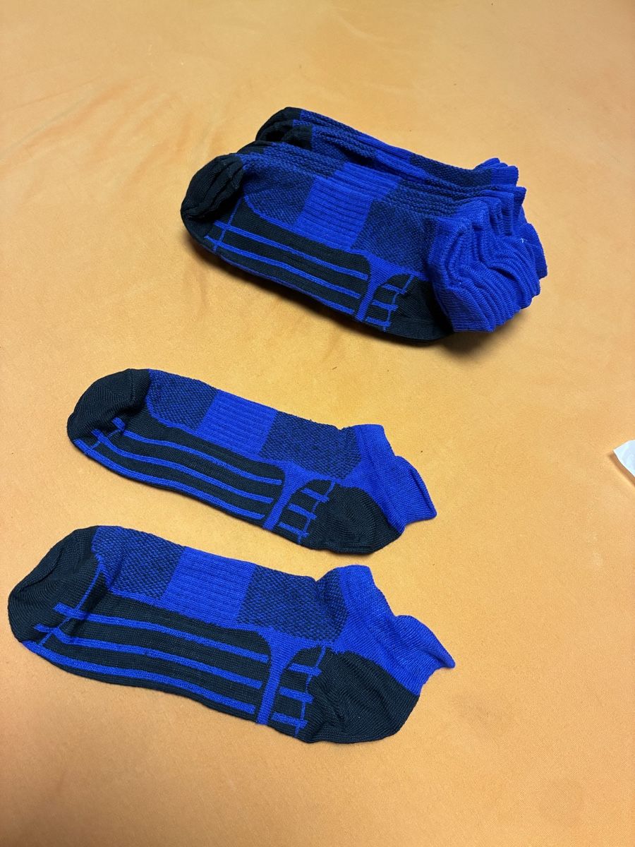 Calze: blau/schwarze Snikers – Nuovo e nell'imballaggio originale da Reinach BL venduto da jon_72r9