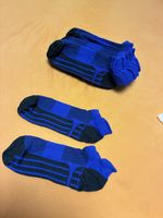 blau/schwarze Snikers