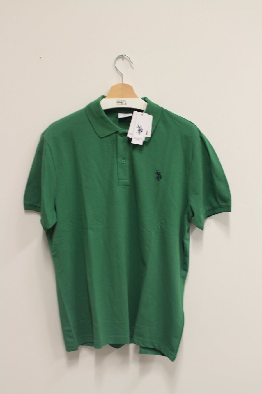 US Polo Magliette Polo: NEU Originalverpackung U.S. POLO SINCE 1890 – Usato da Bruettisellen venduto da Collector_Store 1
