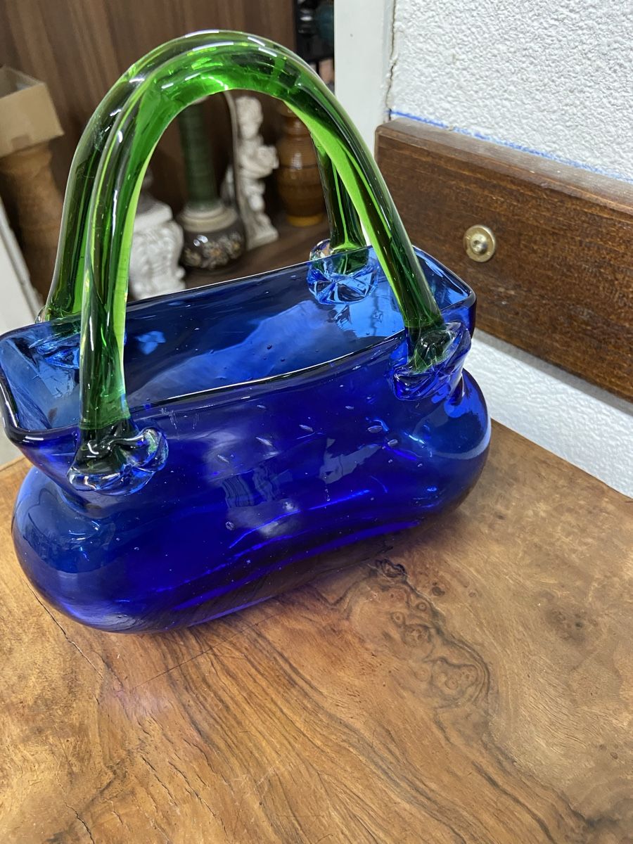 Murano Vasi & Recipienti: Blaue Glasvase Handtasche Form Murano? – Usato da Dietikon venduto da brocki-eyra 3