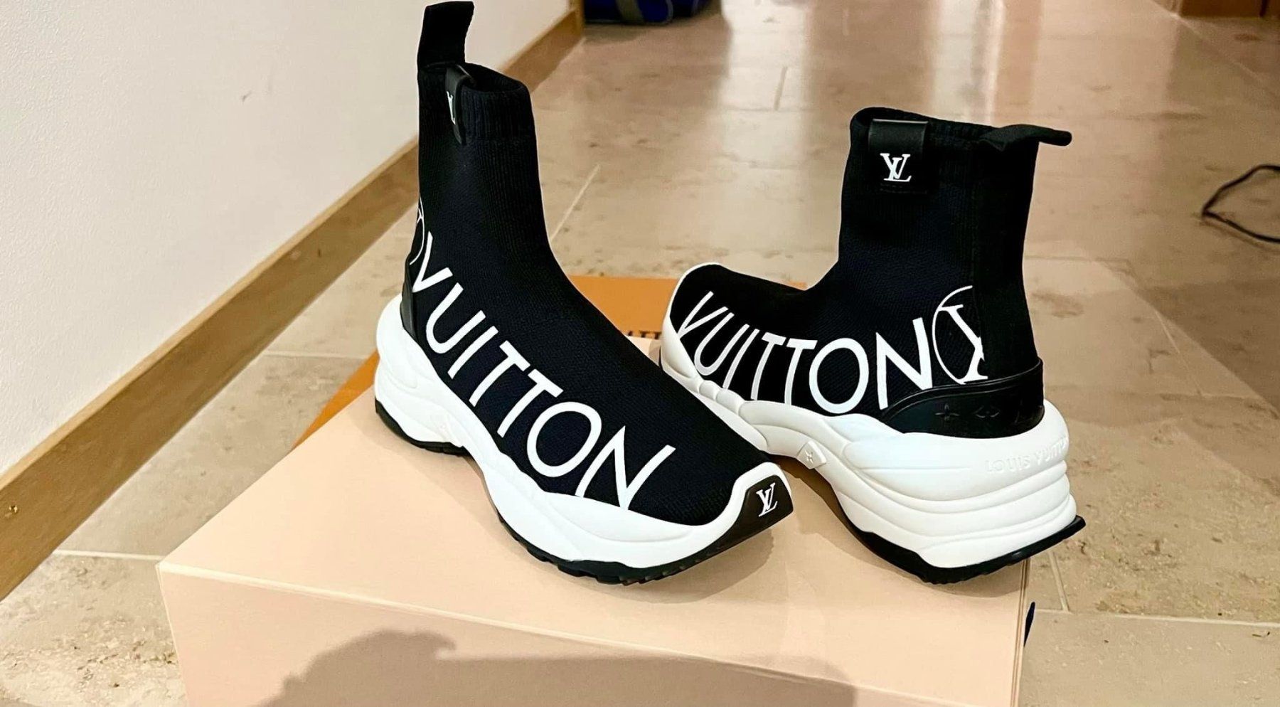 Louis Vuitton Scarpe da donna: Louis Vuitton Sneaker – Nuovo (secondo la descrizione) da Zürich venduto da tub_bl7s 1