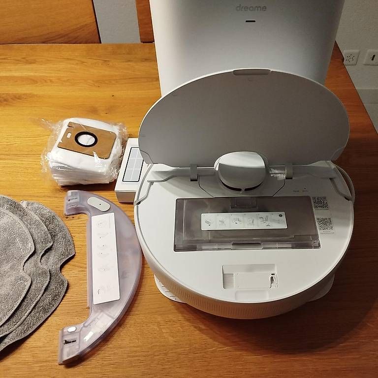 Dreame Aspirapolveri & Accessori: Staubsaugerroboter Dreame D10 Plus mit Ersatzteilen – Usato da Ried (Muotathal) venduto da S.B.I. 2