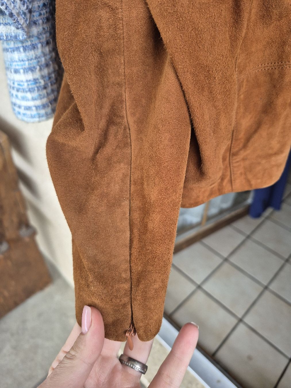 Manteaux: Wildlederjacke braun, echtes Leder Gr. 47 – Neuf (Voir description) à Schmitten FR par Sam2525 4