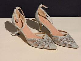Menbur Pumps Silber Gr. 37 – Strass & Glitzer, Stiletto