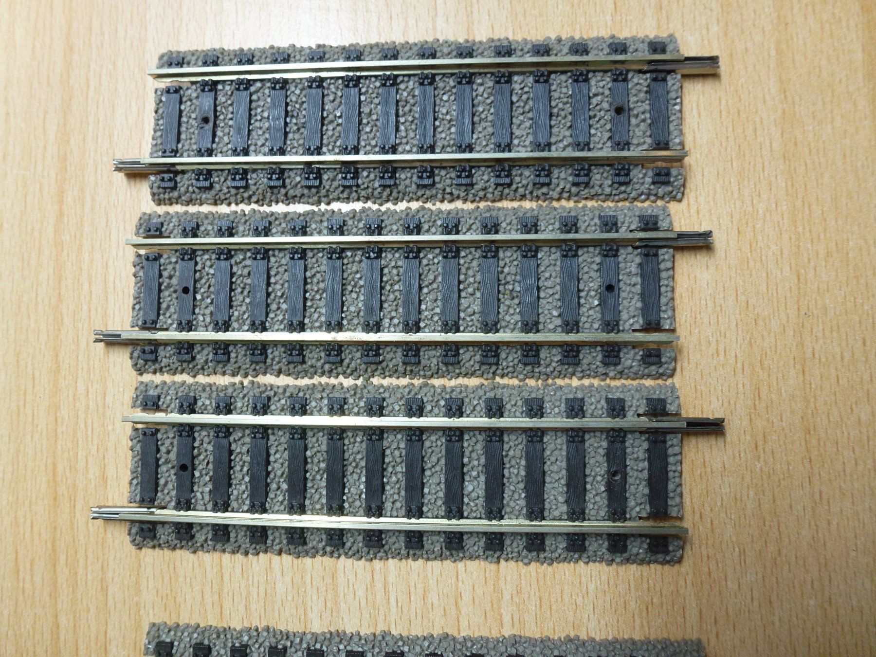 Fleischmann Modellini di ferrovie: Fleischmann H0 Profigleis 6x6103 – Usato da Hombrechtikon venduto da Se9 2
